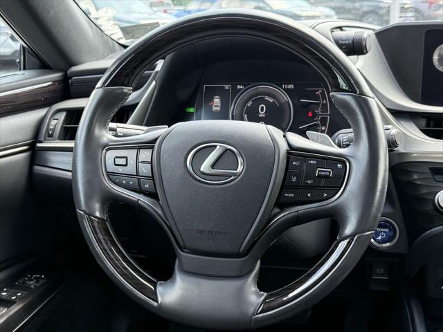 used 2021 Lexus ES 300h car, priced at $30,900