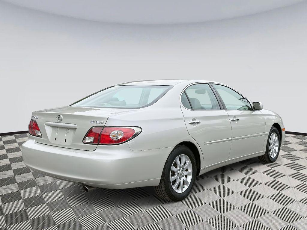used 2002 Lexus ES 300 car, priced at $9,900