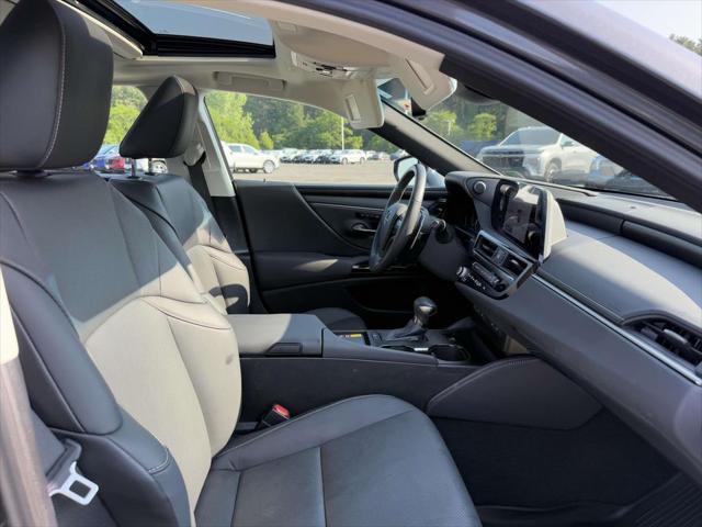 used 2023 Lexus ES 350 car, priced at $42,900