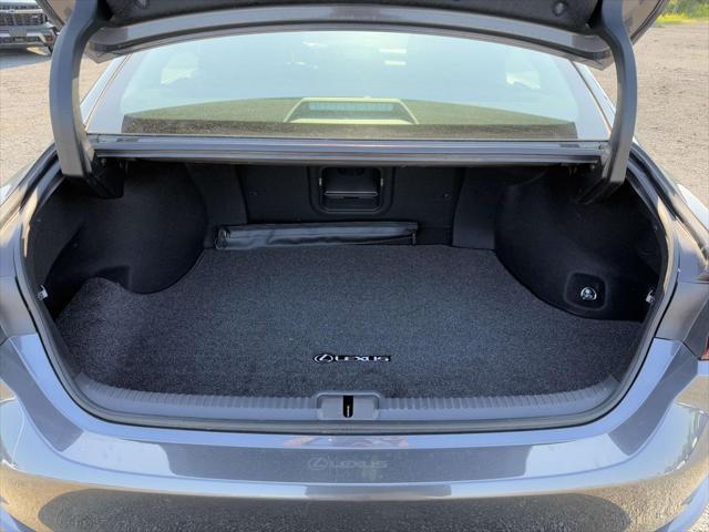 used 2023 Lexus ES 350 car, priced at $42,900