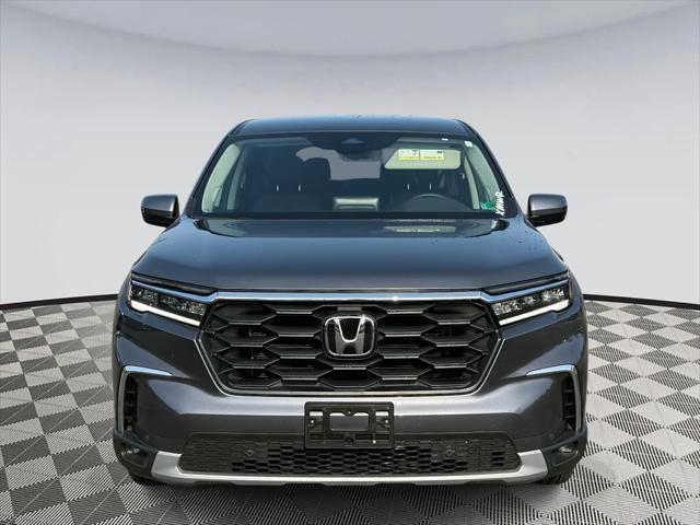 used 2025 Honda Pilot car, priced at $43,500