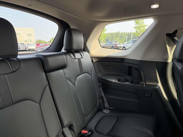 used 2025 Honda Pilot car, priced at $43,500