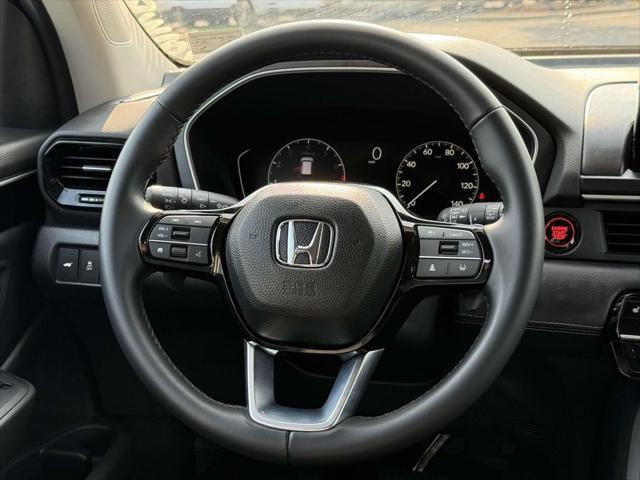used 2025 Honda Pilot car, priced at $43,500