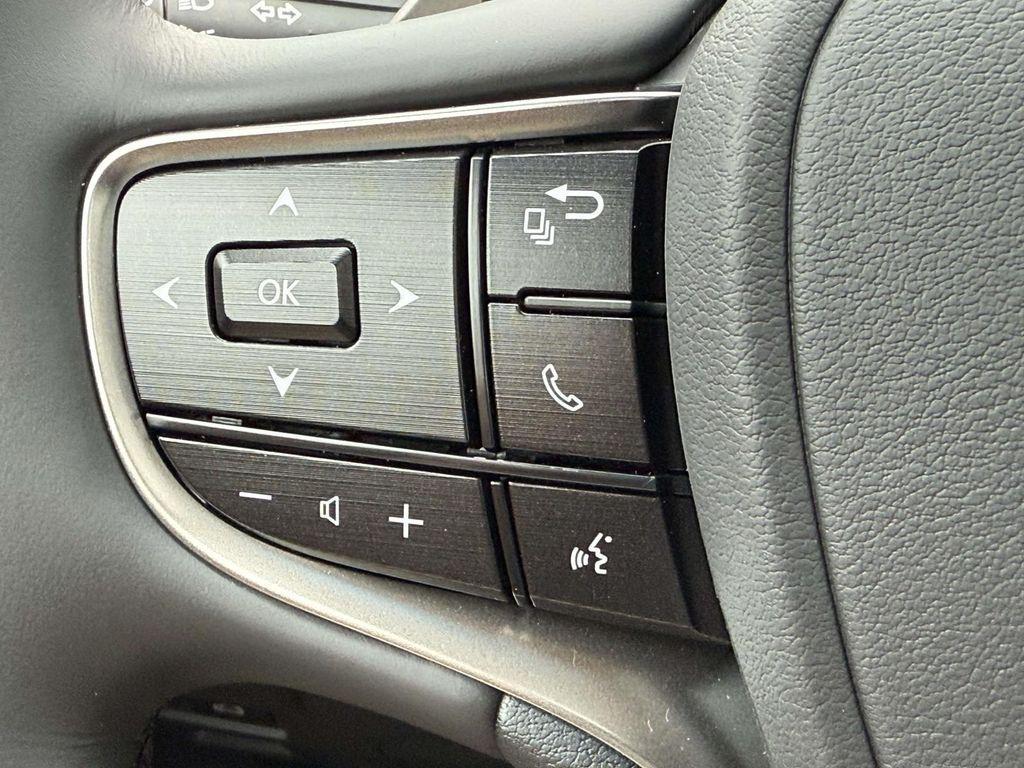 new 2025 Lexus ES 300h car, priced at $50,424