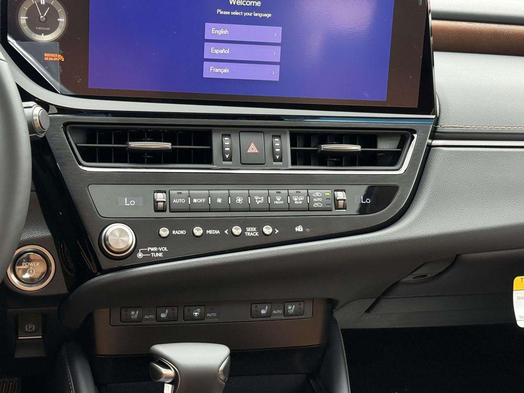 new 2025 Lexus ES 300h car, priced at $50,424