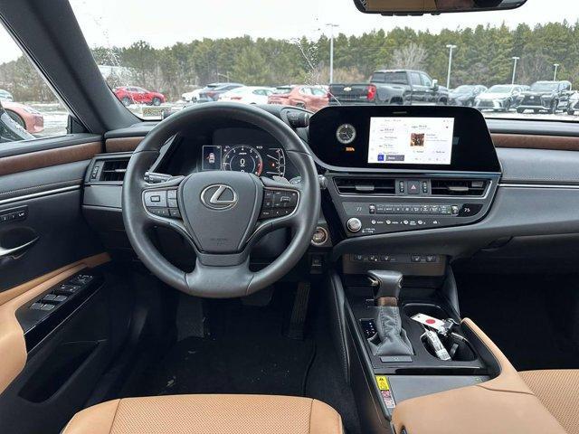 used 2024 Lexus ES 350 car, priced at $43,550