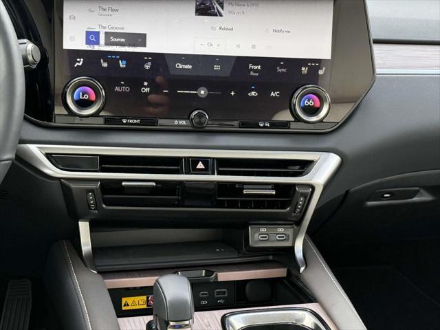 used 2024 Lexus RX 350 car, priced at $58,500
