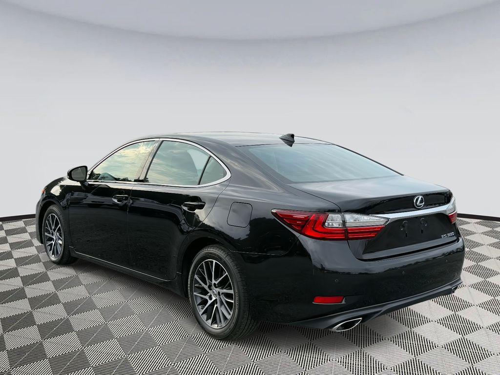 used 2017 Lexus ES 350 car, priced at $24,150