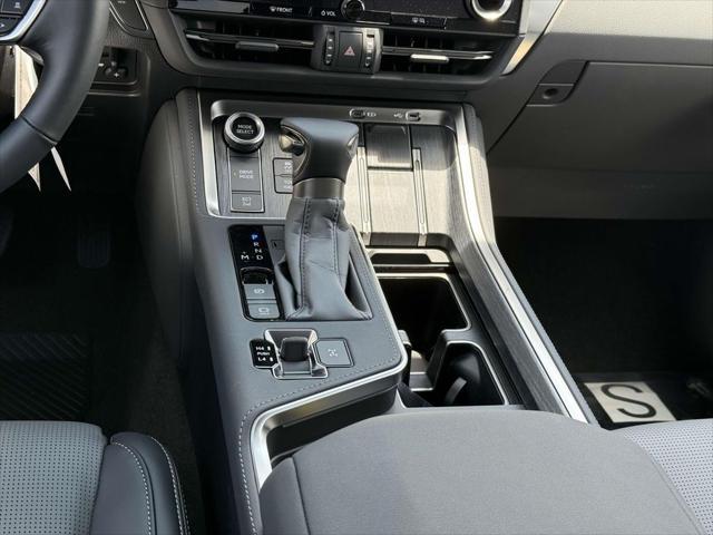 new 2025 Lexus GX 550 car, priced at $87,117