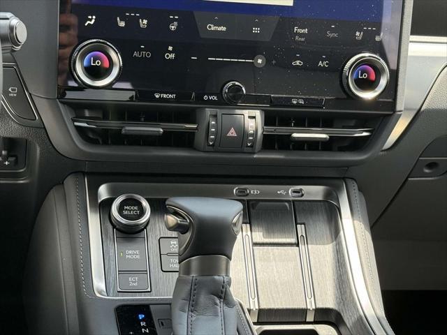 new 2025 Lexus GX 550 car, priced at $87,117