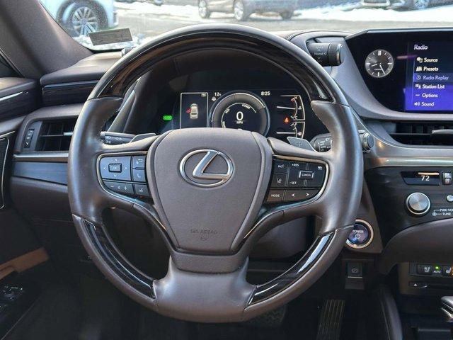 used 2021 Lexus ES 300h car, priced at $40,250