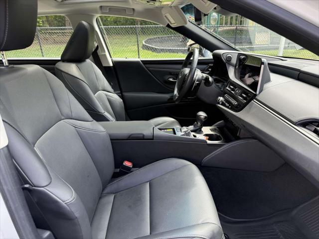 used 2023 Lexus ES 250 car, priced at $36,700
