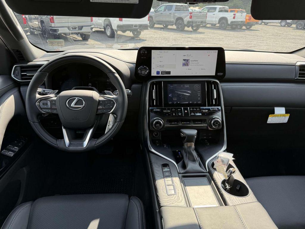 used 2025 Lexus LX 600 car, priced at $113,900