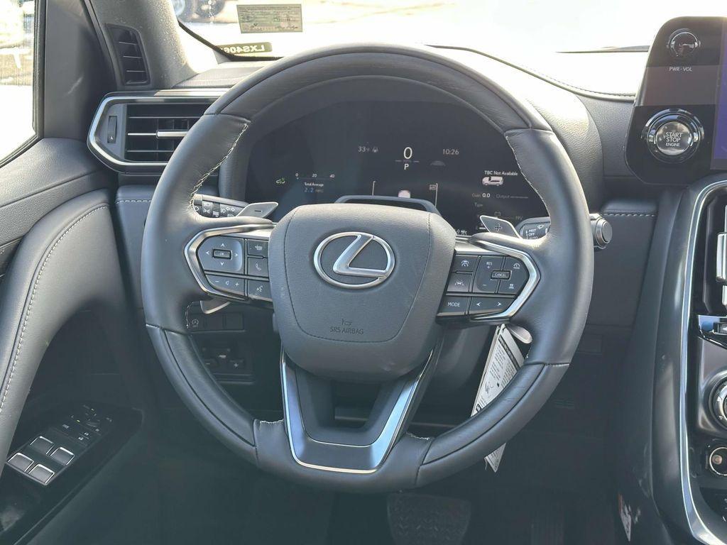 new 2025 Lexus LX 600 car