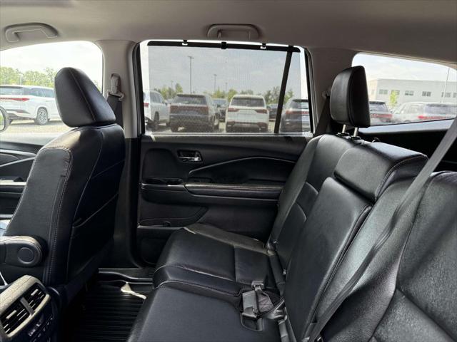 used 2022 Honda Pilot car, priced at $31,900
