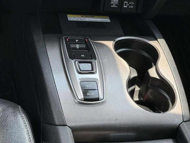 used 2022 Honda Pilot car, priced at $31,900
