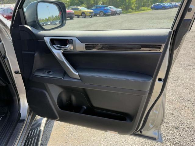 used 2023 Lexus GX 460 car, priced at $65,550