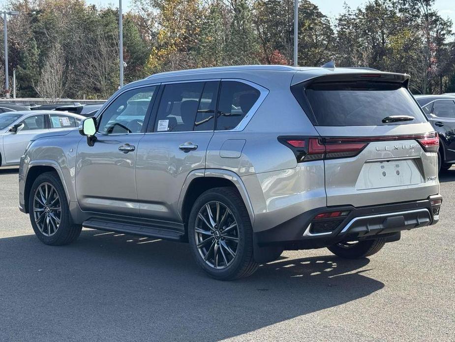 new 2024 Lexus LX 600 car