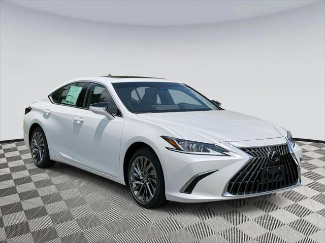 new 2025 Lexus ES 300h car, priced at $53,339