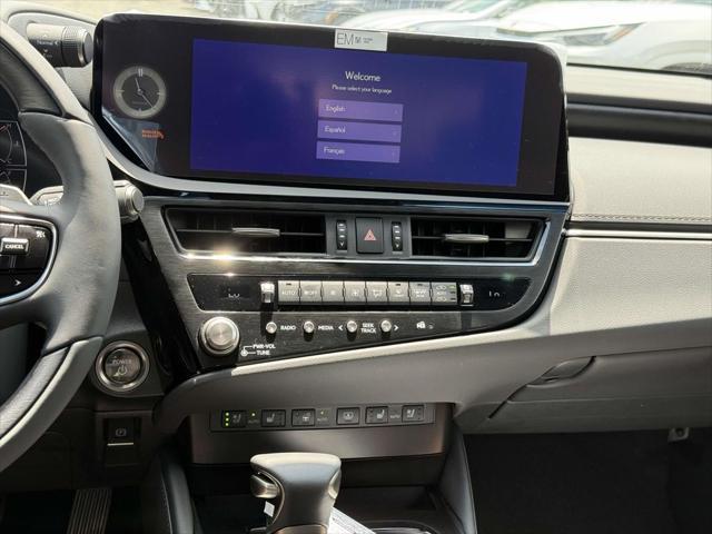 new 2025 Lexus ES 300h car, priced at $53,339