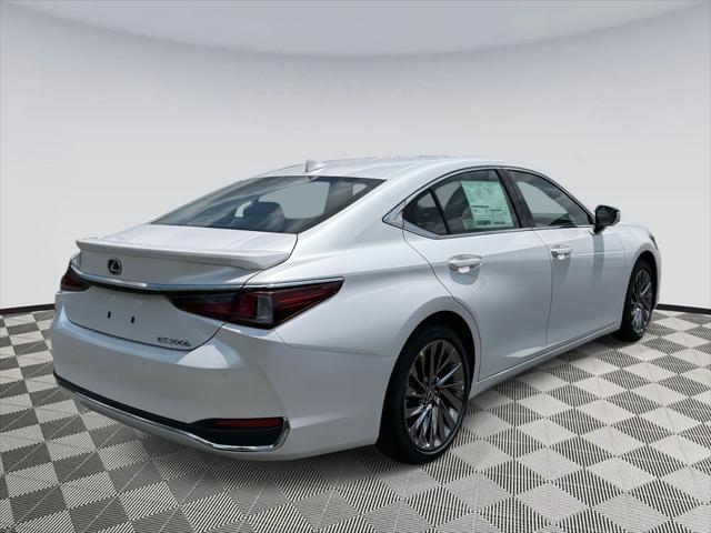 new 2025 Lexus ES 300h car, priced at $53,339