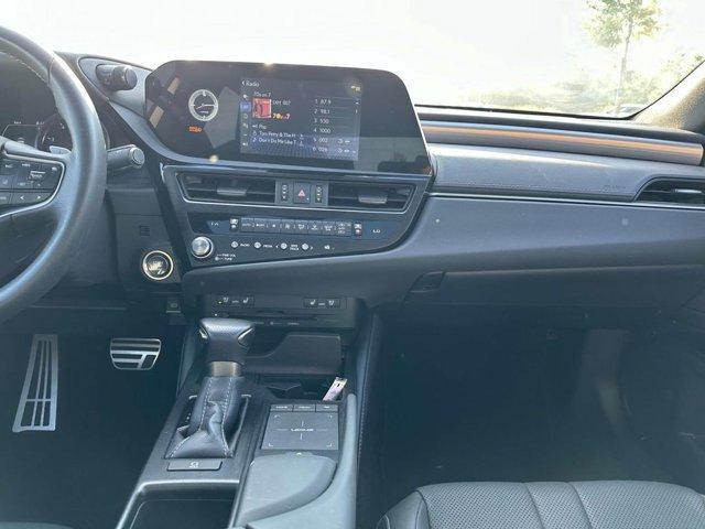 used 2022 Lexus ES 350 car, priced at $43,700