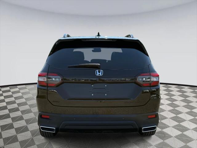 used 2025 Honda Pilot car, priced at $51,900