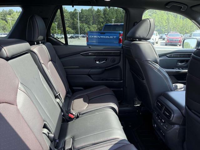 used 2025 Honda Pilot car, priced at $51,900