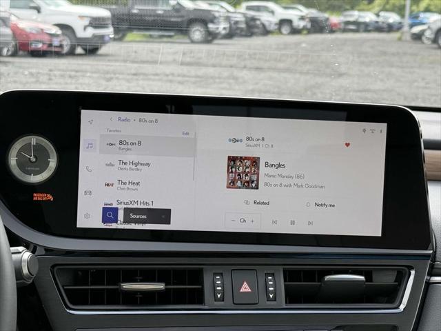used 2024 Lexus ES 350 car, priced at $44,900