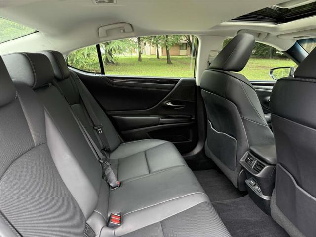 used 2021 Lexus ES 350 car, priced at $39,500