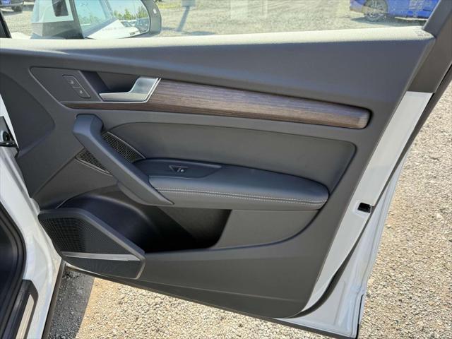 used 2024 Audi Q5 e car, priced at $47,900