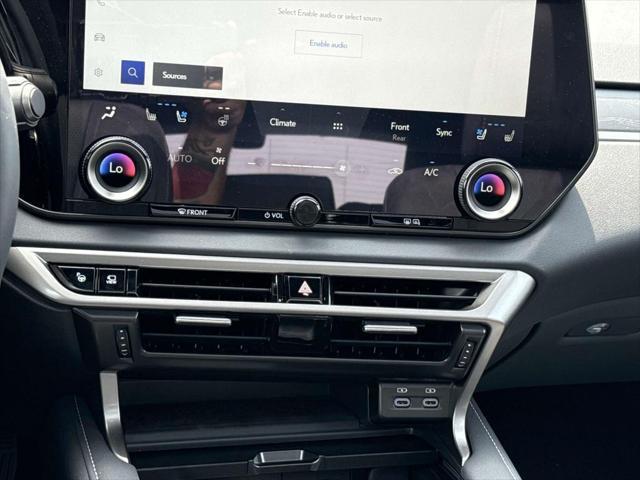 new 2025 Lexus RX 350 car, priced at $68,189