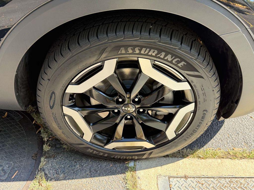used 2023 Kia Telluride car, priced at $34,500