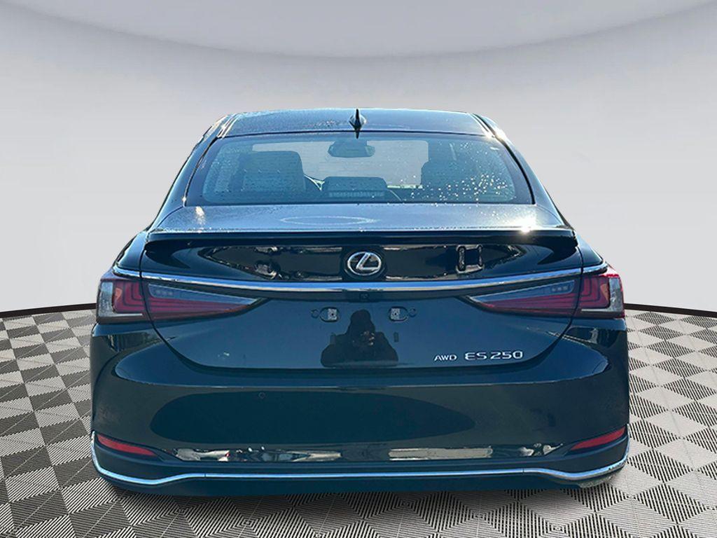 used 2023 Lexus ES 250 car, priced at $39,900