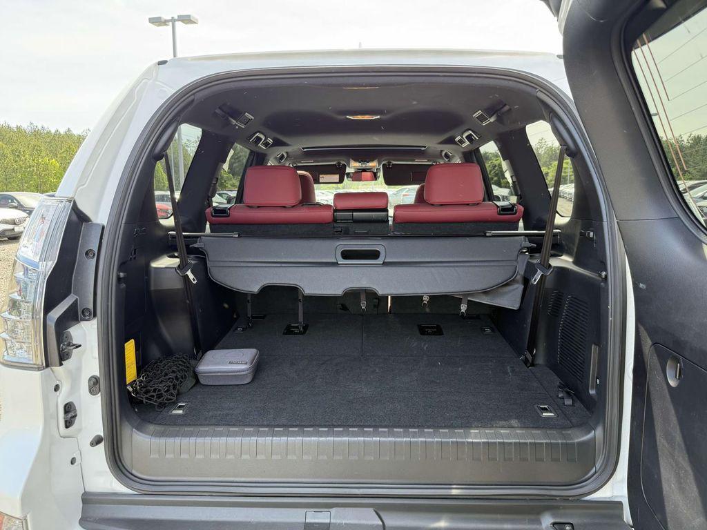 used 2023 Lexus GX 460 car, priced at $63,977