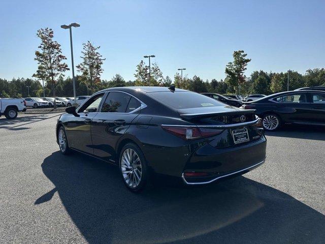 used 2019 Lexus ES 300h car, priced at $34,550