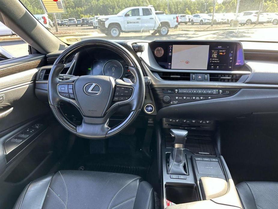 used 2019 Lexus ES 300h car, priced at $32,277