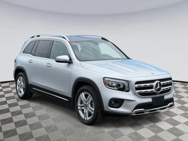 used 2020 Mercedes-Benz GLB 250 car, priced at $30,700