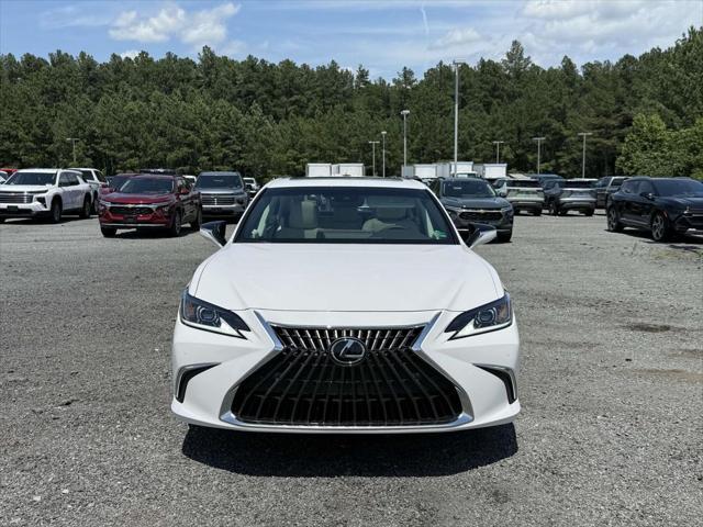 new 2025 Lexus ES 300h car, priced at $51,524