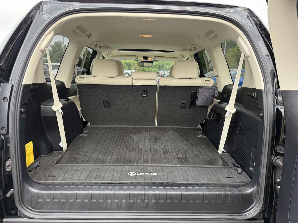 used 2023 Lexus GX 460 car, priced at $60,550