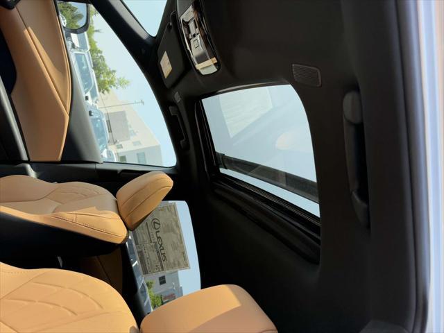 new 2025 Lexus RX 350 car, priced at $57,724