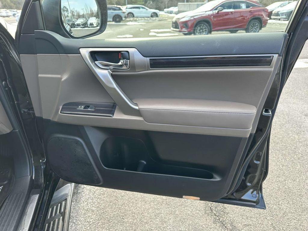 used 2020 Lexus GX 460 car, priced at $45,550
