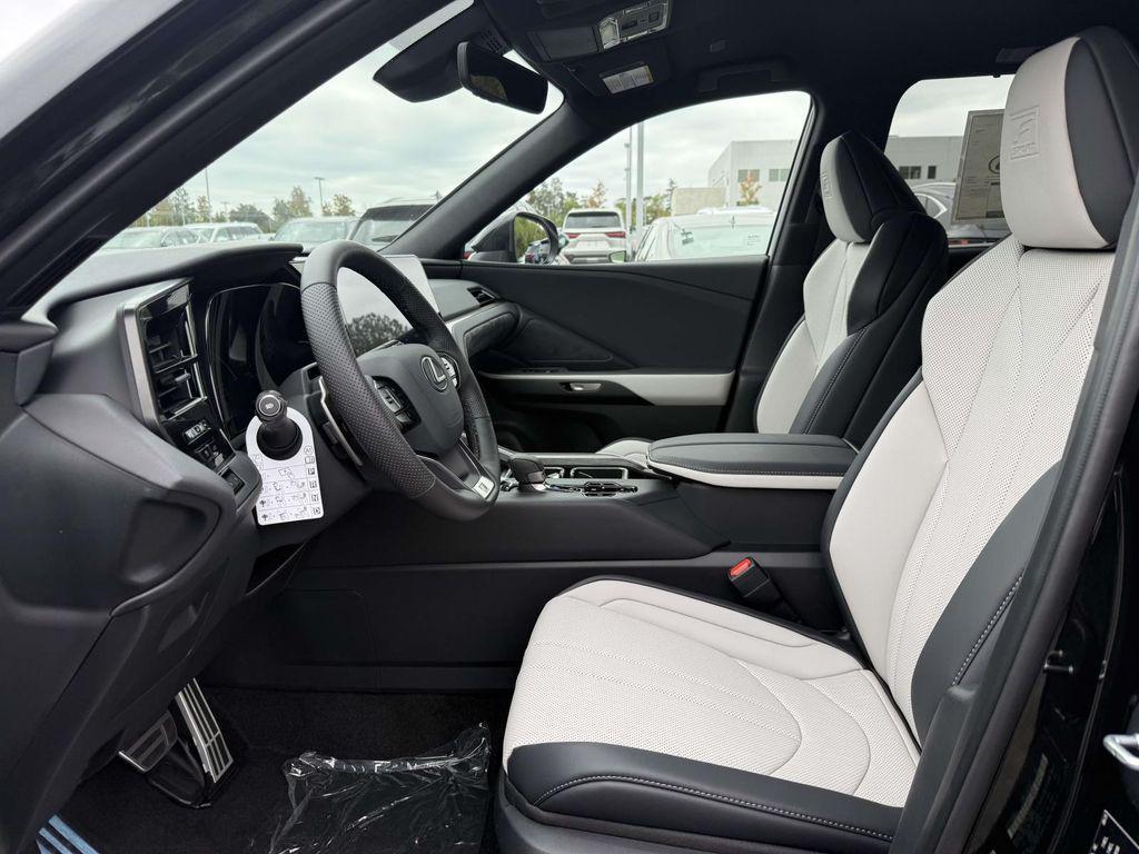 new 2026 Lexus TX 500h car, priced at $73,139