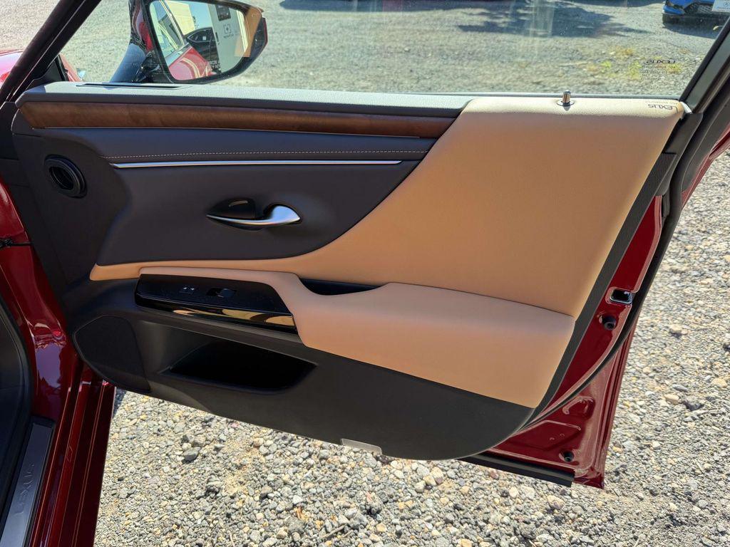 used 2025 Lexus ES 300h car, priced at $49,150