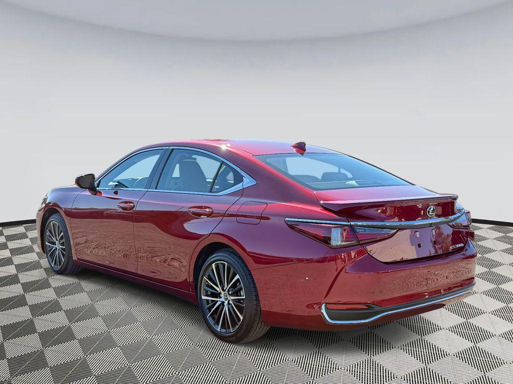 used 2025 Lexus ES 300h car, priced at $49,150