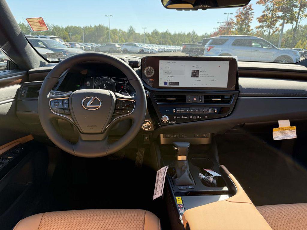 used 2025 Lexus ES 300h car, priced at $49,150