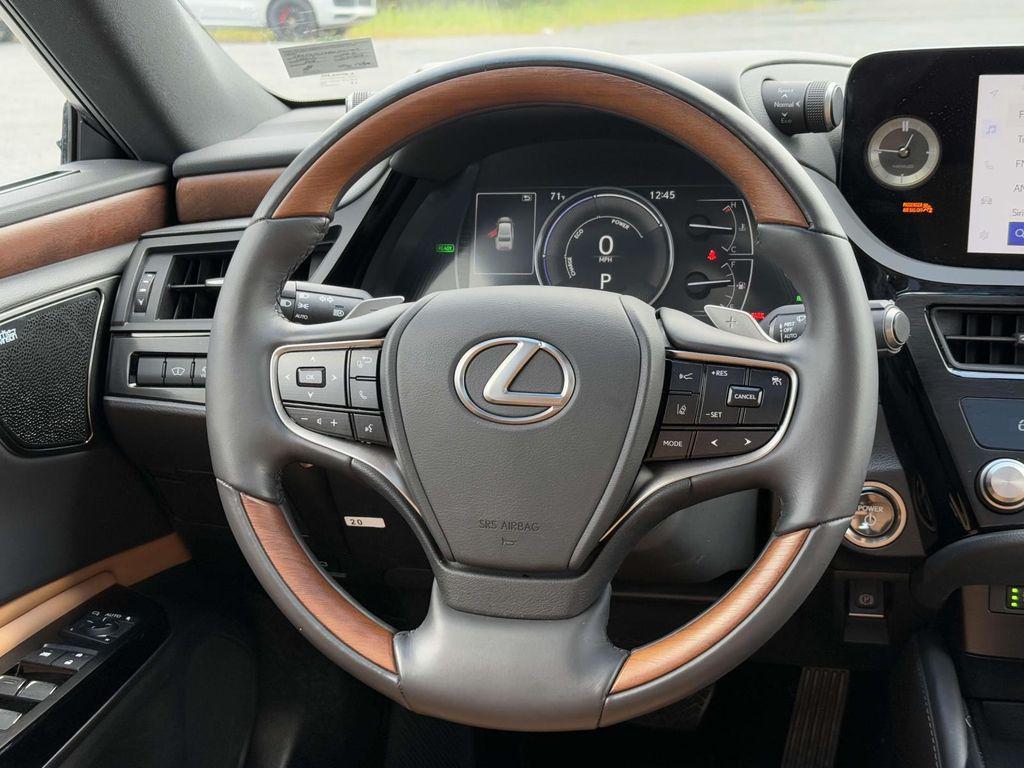 used 2024 Lexus ES 300h car, priced at $49,700