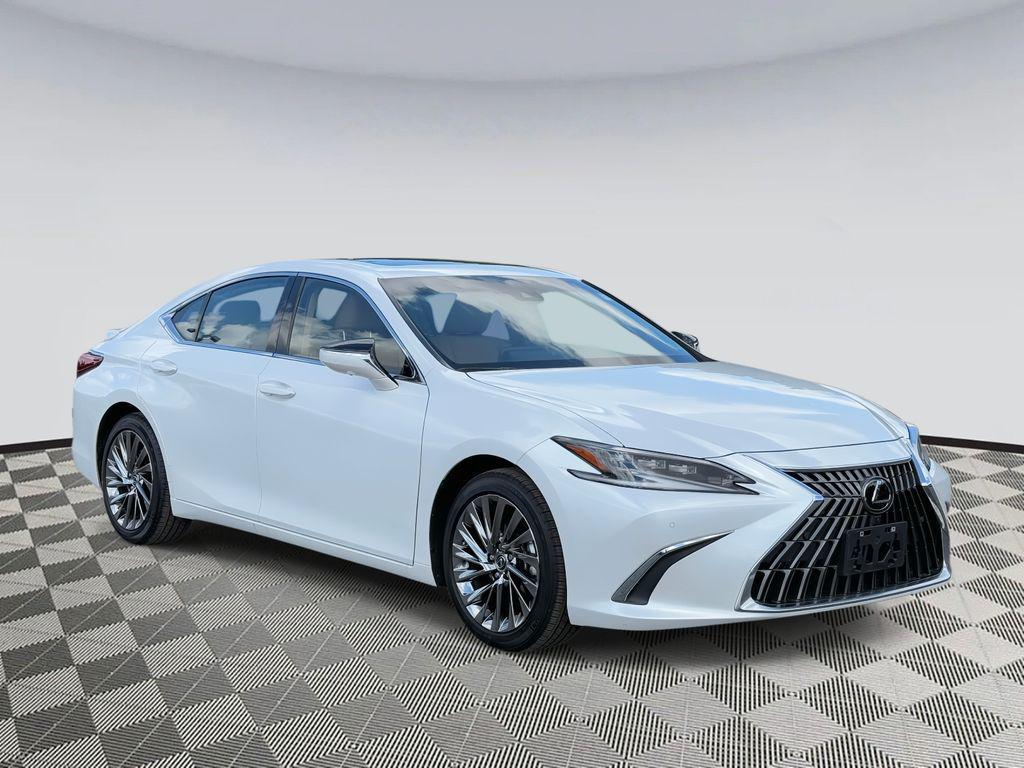 used 2024 Lexus ES 300h car, priced at $50,500