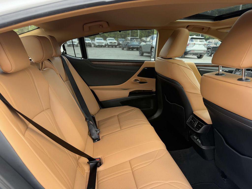 used 2024 Lexus ES 300h car, priced at $49,700