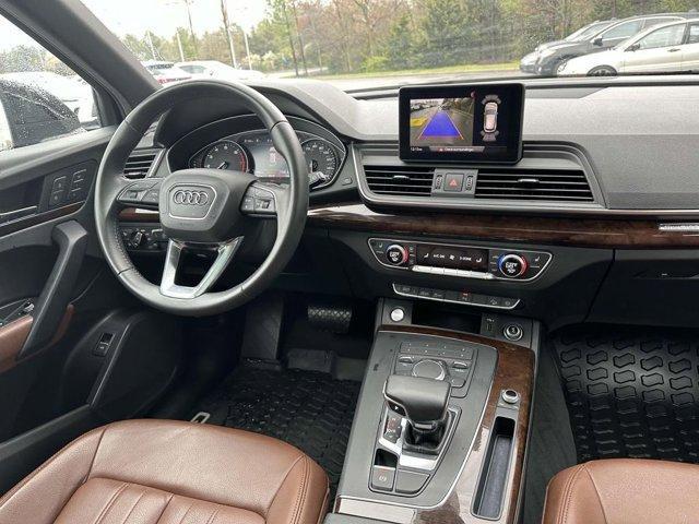 used 2020 Audi Q5 car, priced at $27,377
